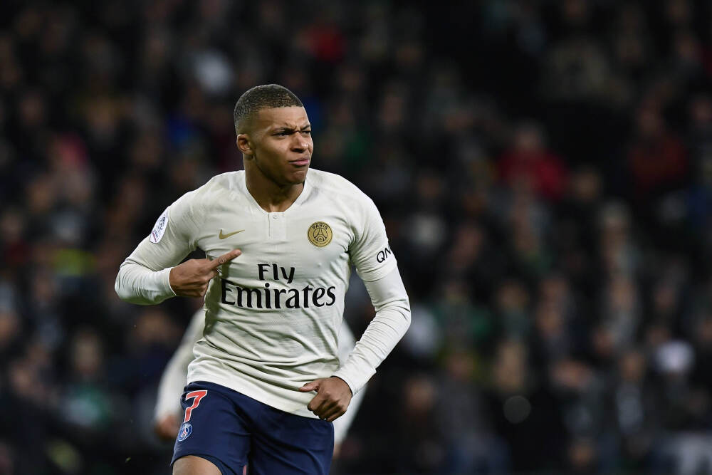 《无限世界》四异类职业同台竞技 多元宇宙战场引爆激战